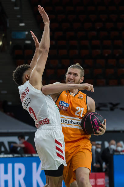 仅引发了球 仅引发了球