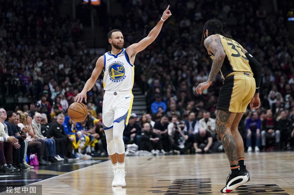 巧妙地摆脱 巧妙地摆脱