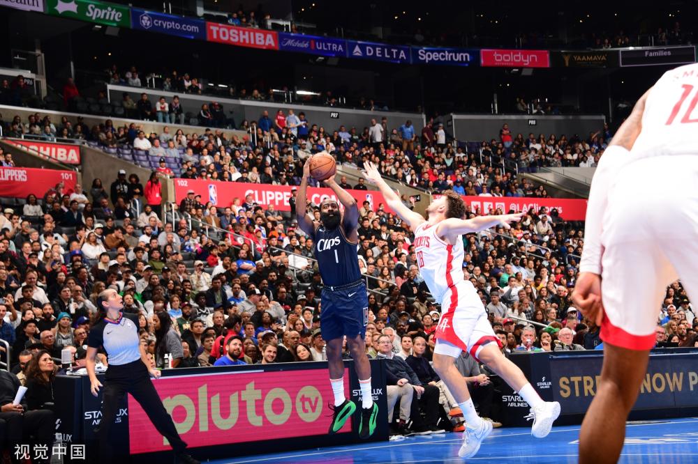 一场联赛中 一场联赛中